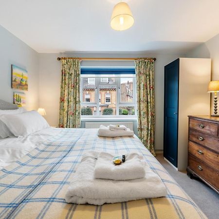 런던 Bright & Cosy Gem ~ Battersea Park View ~ King Bed 아파트 외부 사진
