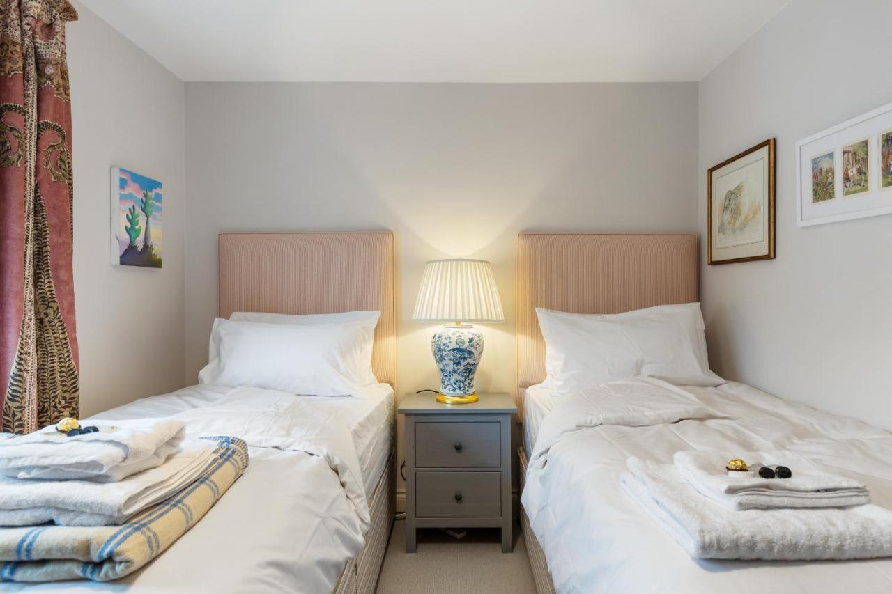 런던 Bright & Cosy Gem ~ Battersea Park View ~ King Bed 아파트 외부 사진