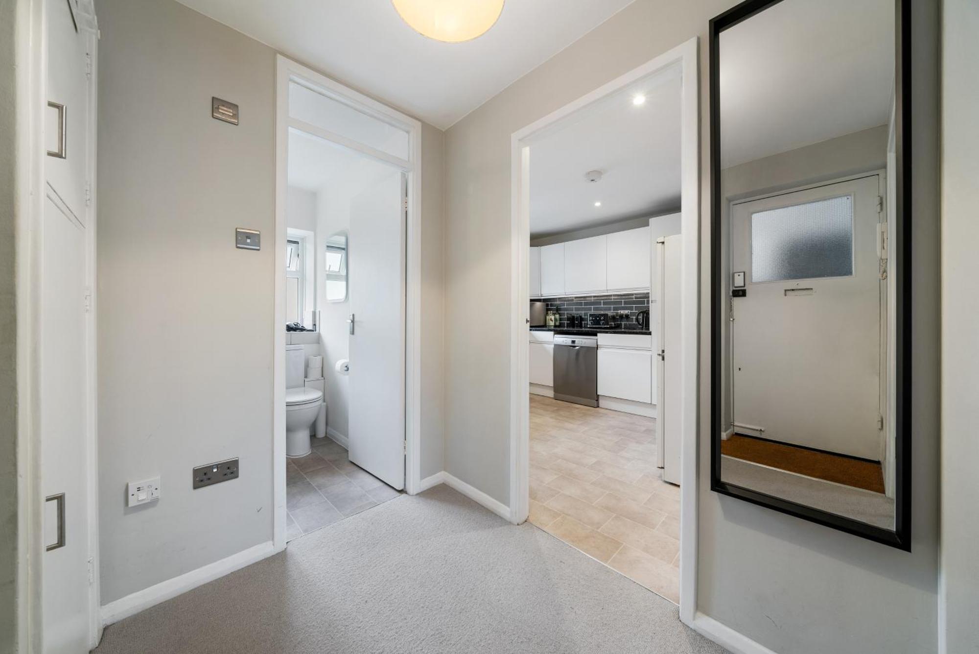런던 Bright & Cosy Gem ~ Battersea Park View ~ King Bed 아파트 외부 사진